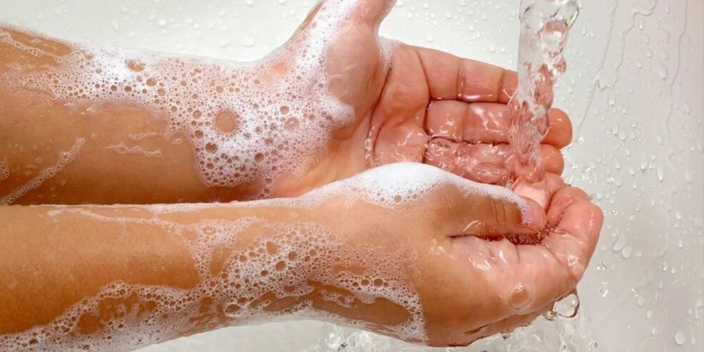 Wash your hands to prevent parasitic infections